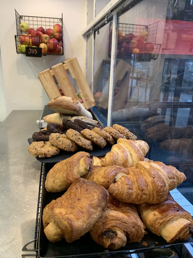 Petit déjeuner popote cantine respectueuse paris