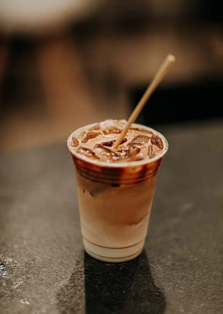 Iced coffee Popotes cantine respectueuse